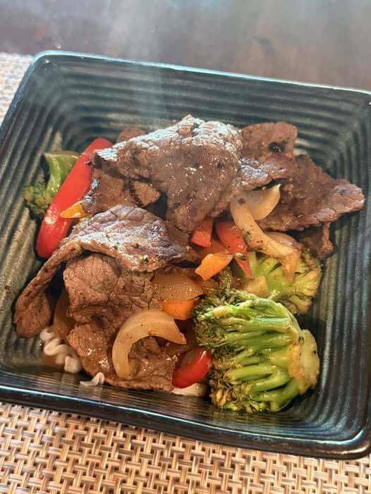 Juicy Pepper Steak Stir Fry