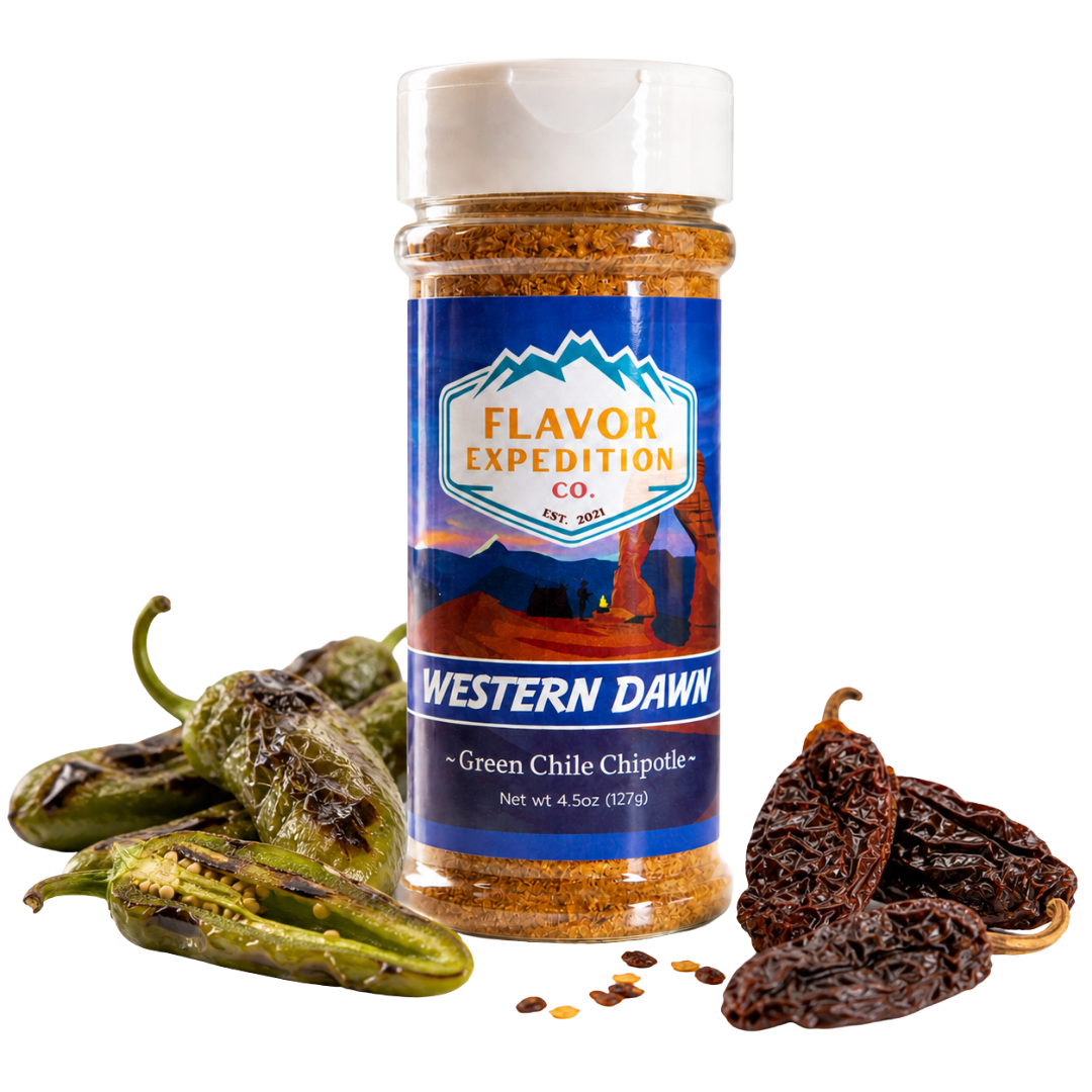Green Chile Chipotle Seasoning from Western Dawn alongside dried chiles and green peppers. [pack-1]